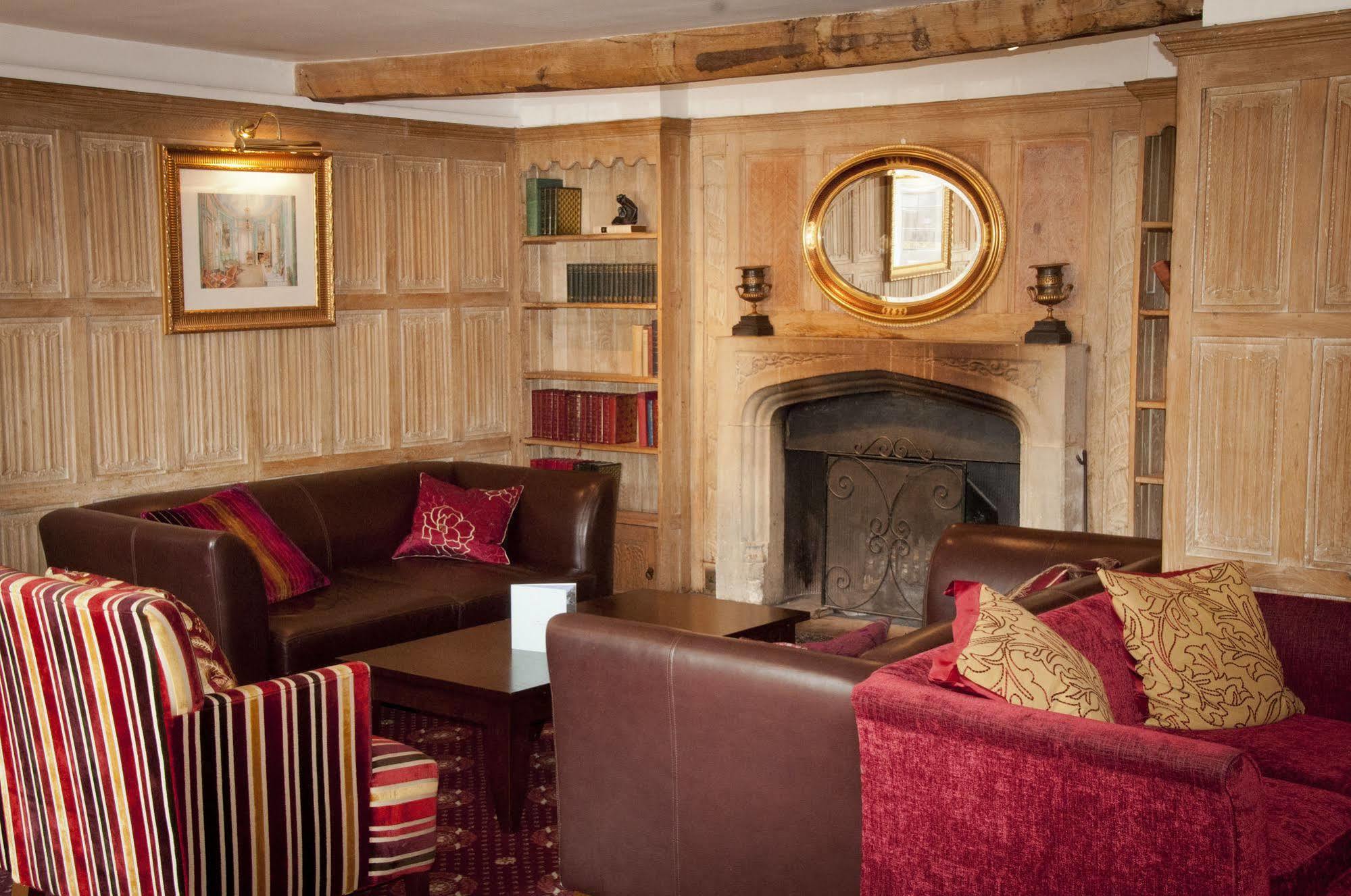 Ghyll Manor Country Hotel Horsham Exterior foto